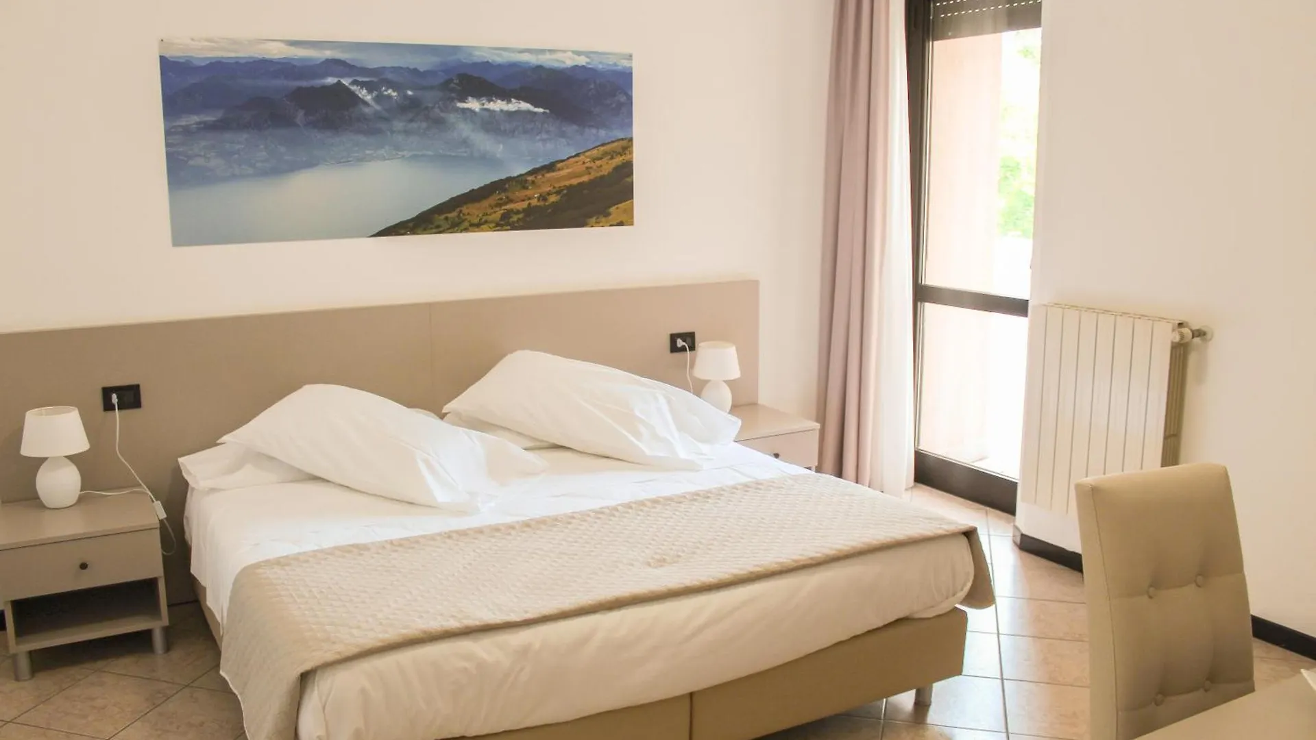 Moniga Resort Moniga del Garda Apartahotel